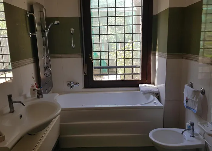 Apartment Eur Charme Apt&garden *