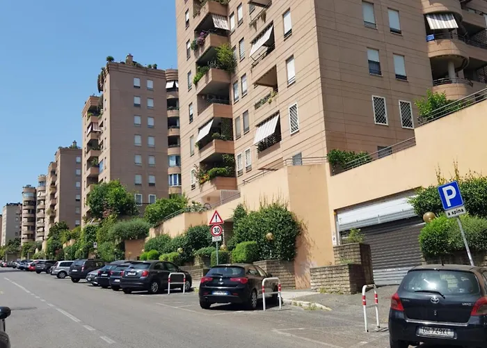 Eur Charme Apt&garden Rom