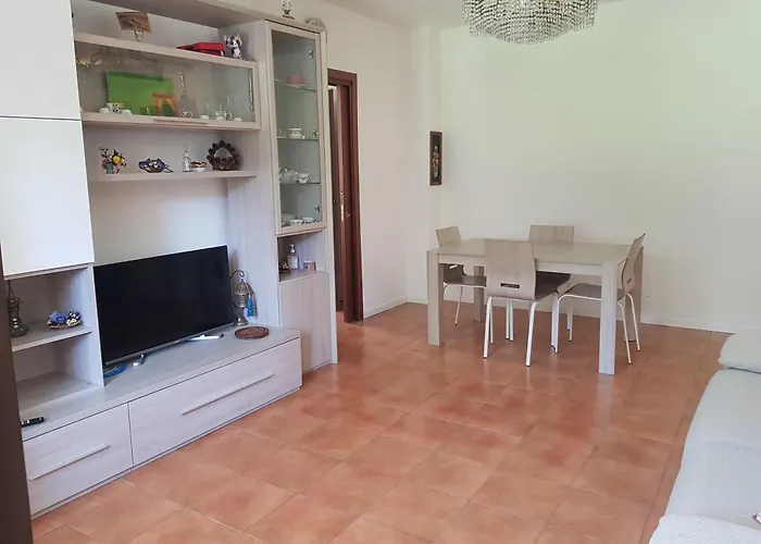 Apartment Eur Charme Apt&garden *