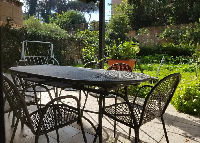 Eur Charme Apt&garden Rom