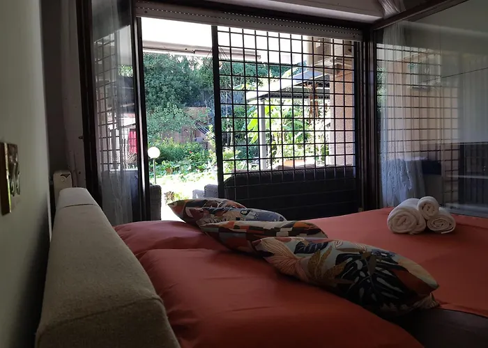 Apartment Eur Charme Apt&garden